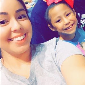 Meet your Posher, Faviola